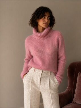Ralph Lauren Cozy Pink Turtleneck Sweater-XS